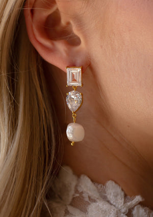 
                  
                    Load image into Gallery viewer, CHARLIE BRIDAL EARRINGS 18K GOLD
                  
                