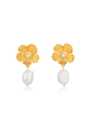 
                  
                    Load image into Gallery viewer, CECILIA PEARL BRIDAL EARRINGS 18K GOLD
                  
                