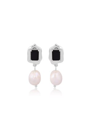 
                  
                    Load image into Gallery viewer, CELESTE BLACK EARRINGS SILVER
                  
                