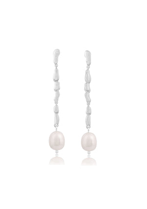 
                  
                    Load image into Gallery viewer, CORAL PEARL EARRINGS SILVER
                  
                