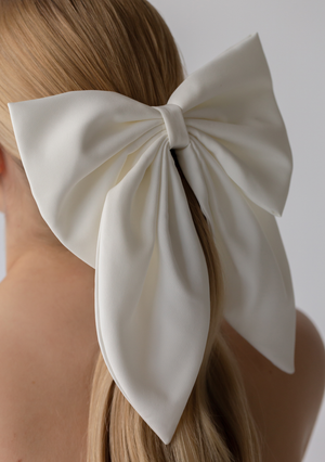 
                  
                    Load image into Gallery viewer, EMMA IVORY CREPE BOW
                  
                