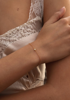 
                  
                    Load image into Gallery viewer, TIFFANY BRACELET 18K GOLD
                  
                