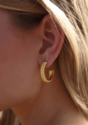 
                  
                    Load image into Gallery viewer, DAWN EARRINGS 18K GOLD
                  
                