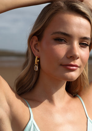 
                  
                    Load image into Gallery viewer, DAWN EARRINGS 18K GOLD
                  
                